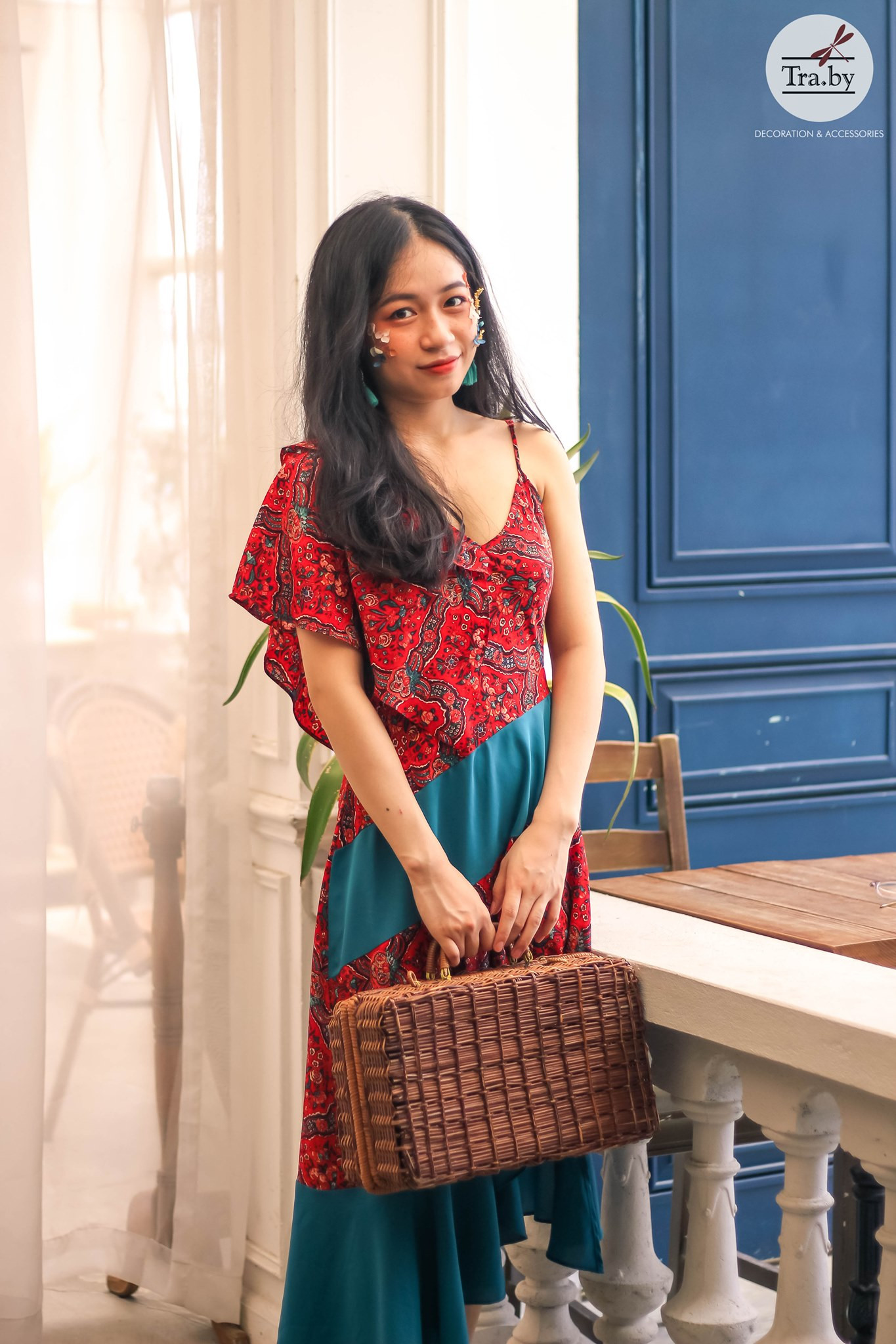 có sẵn) Đầm váy maxi đi biển thổ cẩm BOho họa tiết đỏ có mũ SAVVY Dress  KSVD0195LN | Shopee Việt Nam